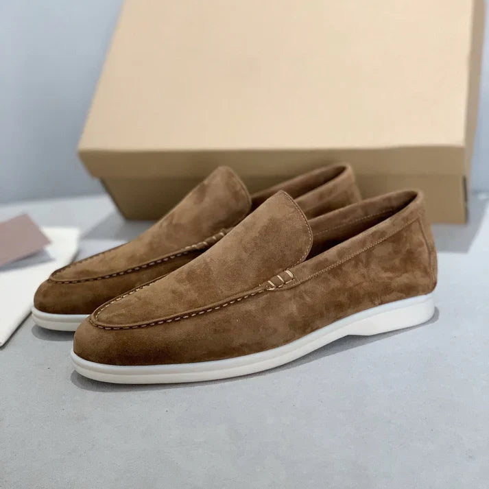 Chique suède loafers